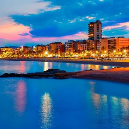 In - 104835 By Mo Lloret de Mar